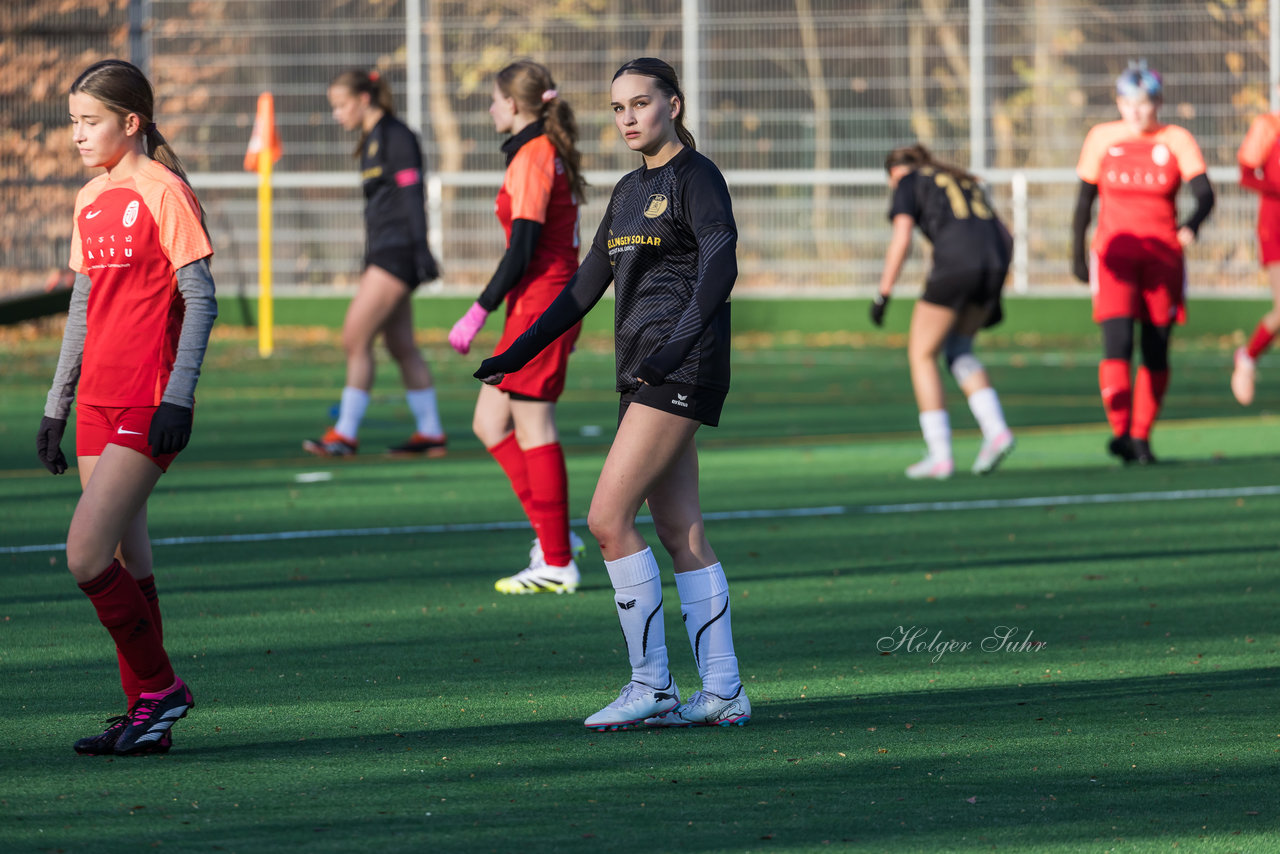 Bild 386 - wBJ VfL Pinneberg2 - Eimsbuttler TV 3 : Ergebnis: 5:0